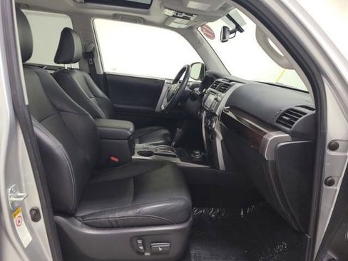 Used 2017 Toyota 4Runner Limited AWD/4WD image 12