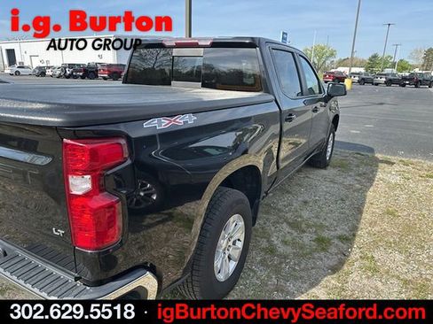 Used 2021 Chevrolet Silverado 1500 LT w/ Convenience Package II image 5