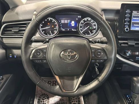Used 2023 Toyota Camry SE AWD/4WD image 16