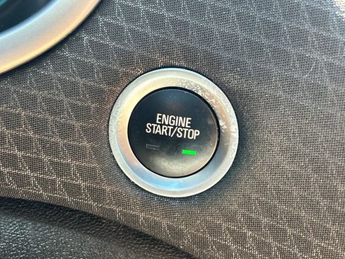 Used 2023 Chevrolet Malibu LT image 27