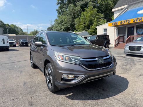 Used 2016 Honda CR-V Touring image 2