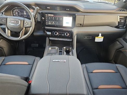 New 2026 GMC Sierra 2500 AT4 image 12
