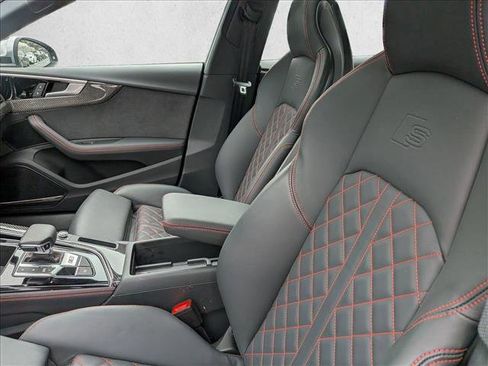 Certified 2025 Audi S5 Premium Plus image 18