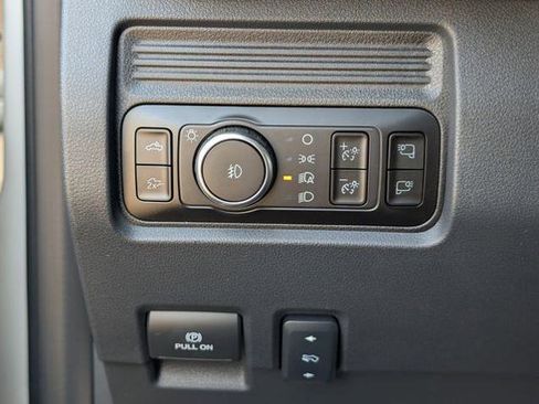 New 2026 Ford F250 Lariat w/ Lariat Premium Package image 21