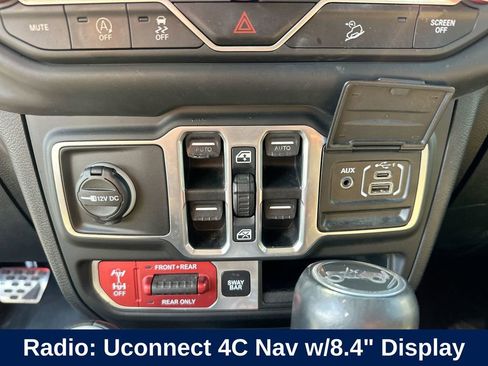 Used 2018 Jeep Wrangler Unlimited Rubicon image 17