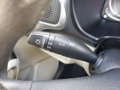 Certified 2024 Kia Soul LX image 29