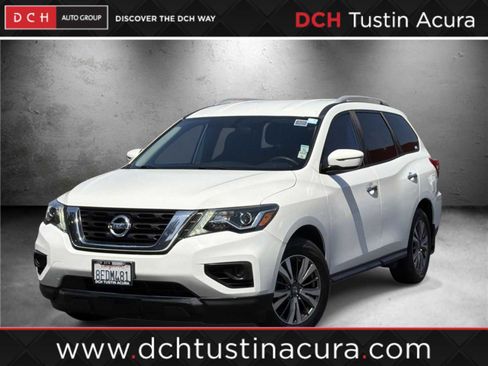 Used 2018 Nissan Pathfinder S FWD image 1