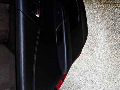 Used 2017 Honda Accord Sport image 9