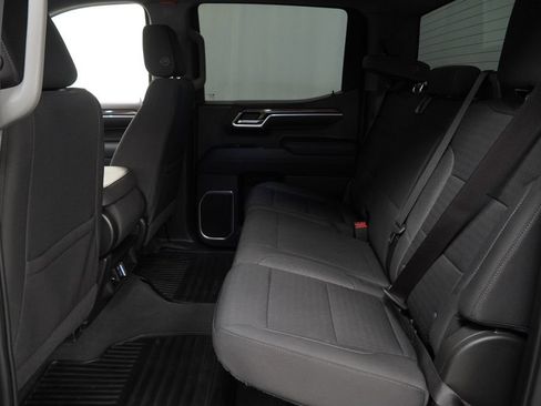 Certified 2022 Chevrolet Silverado 1500 LT AWD/4WD image 13