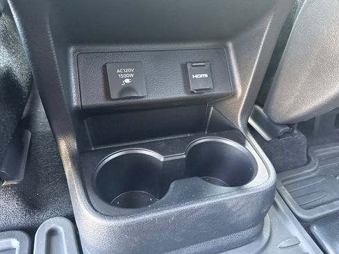 Used 2025 Toyota Sienna XLE Woodland Edition AWD/4WD image 24