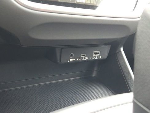 Certified 2025 Subaru Crosstrek 2.0i Premium w/ Crosstrek Mirror Package image 18