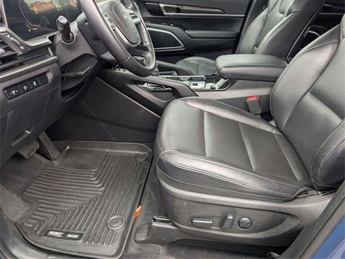Used 2023 Kia Telluride S image 15