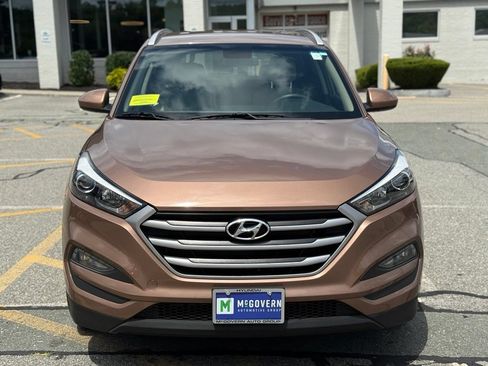 Used 2017 Hyundai Tucson SE w/ SE Popular Package 02 AWD/4WD image 9