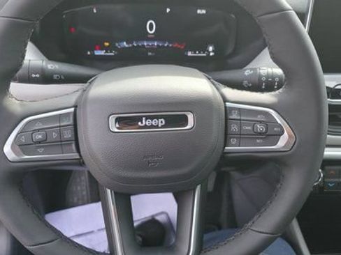 New 2026 Jeep Compass Limited w/ Sun, Sound & Navigation Group AWD/4WD image 19