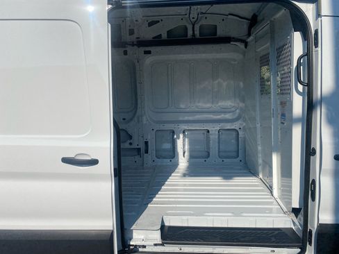 Used 2023 Ford Transit 250 148 High Roof w/ Exterior Upgrade Package image 5