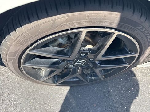 Used 2023 Honda Civic Sport Touring image 7