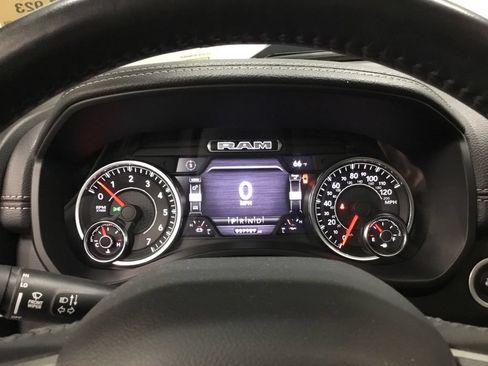 Used 2023 RAM 1500 Laramie AWD/4WD image 14