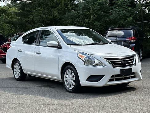 Used 2017 Nissan Versa SV FWD image 24