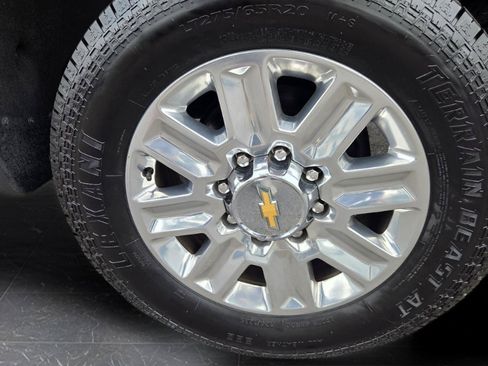 Used 2024 Chevrolet Silverado 2500 High Country w/ High Country Premium Package AWD/4WD image 37