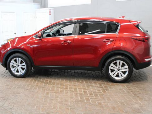 Used 2018 Kia Sportage LX AWD/4WD image 4