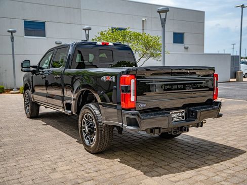 Used 2025 Ford F250 Platinum AWD/4WD image 7