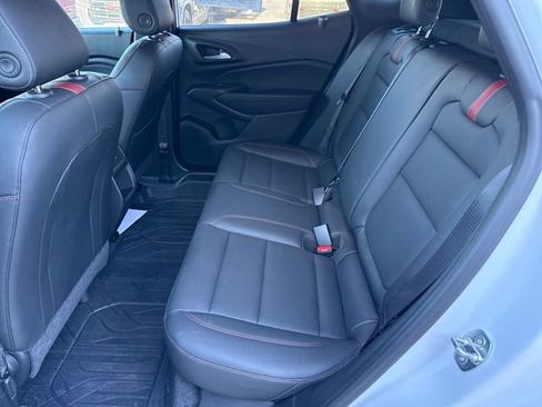 Certified 2024 Chevrolet Trax RS w/ Driver Confidence Package image 25