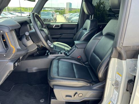 Used 2024 Ford Bronco Badlands AWD/4WD image 10
