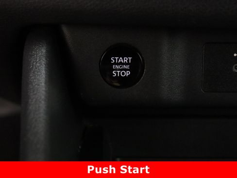 Used 2024 Nissan Rogue SV image 18