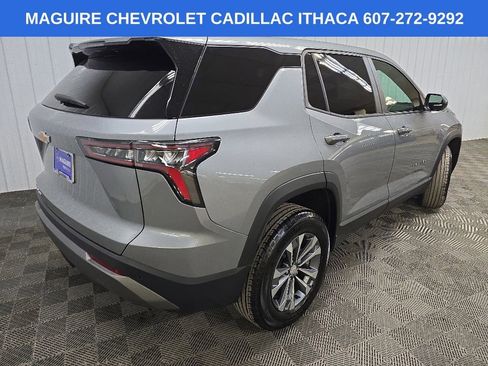 Used 2026 Chevrolet Equinox LT AWD/4WD image 10