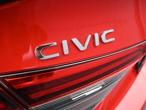 Used 2024 Honda Civic Sport image 26
