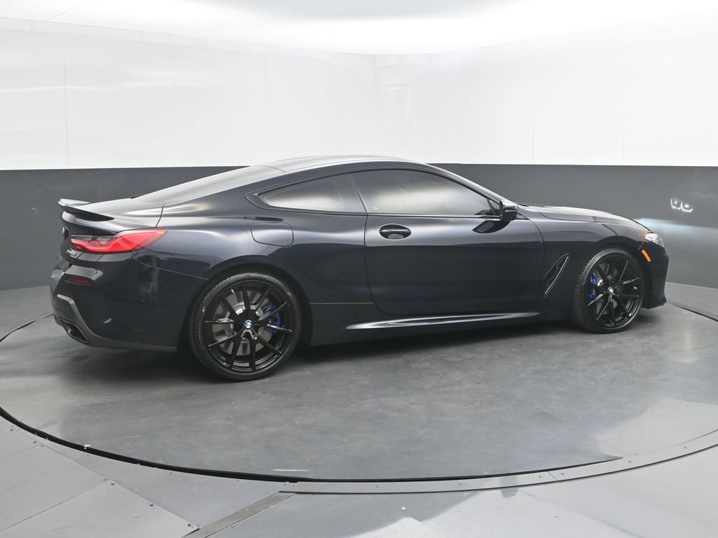 Used 2022 BMW M850i xDrive Coupe w/ Driving Assistance Package AWD/4WD image 2
