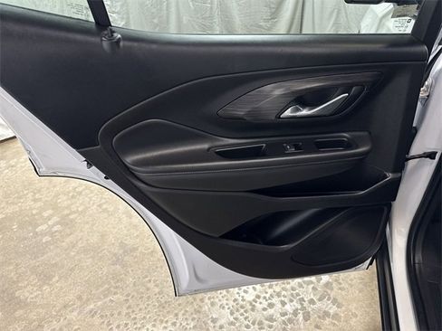 Certified 2023 GMC Terrain SLE w/ Driver Convenience Package image 23