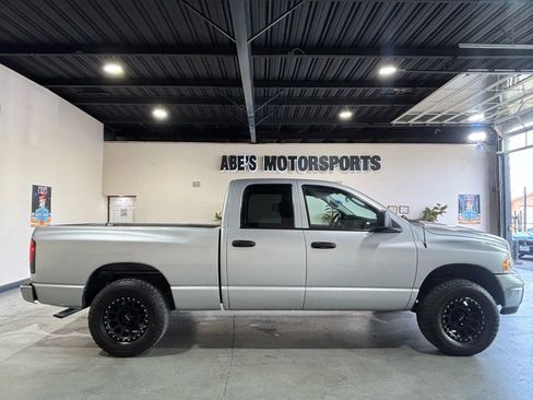 Used 2004 Dodge Ram 1500 Truck SLT w/ Big Horn Quad Cab Value Group image 4