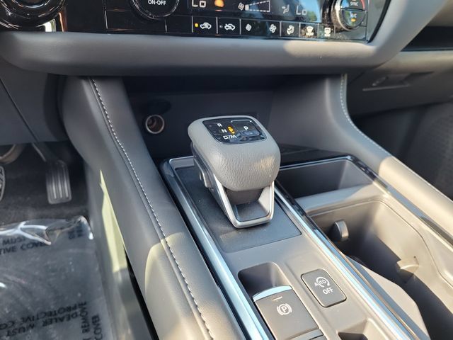 New 2026 Nissan Pathfinder SL w/ Cargo Package FWD image 32