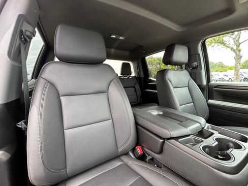 Used 2026 GMC Sierra 1500 SLT RWD image 29