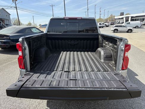 Used 2024 Chevrolet Silverado 1500 RST w/ RST All Star Premium Package AWD/4WD image 5