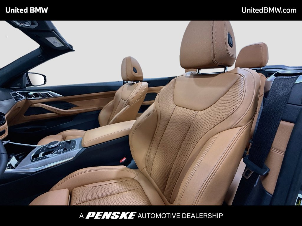Certified 2026 BMW 430i Convertible RWD image 12