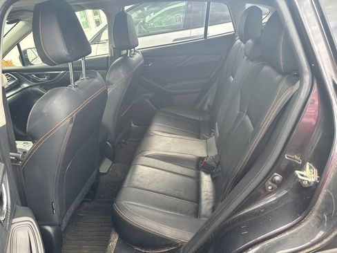 Used 2019 Subaru Crosstrek 2.0i Limited w/ Moonroof Package w/Navigation AWD/4WD image 10