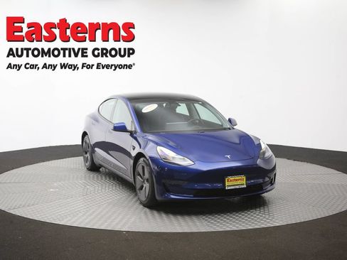Used 2021 Tesla Model 3 Standard Range Plus RWD image 45
