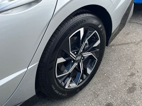 Used 2025 Hyundai Sonata SEL FWD image 31