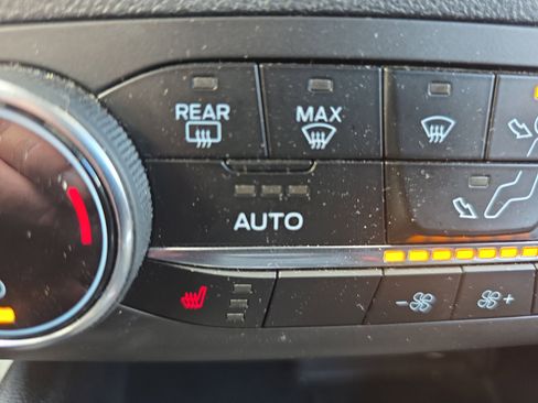 Used 2023 Ford Escape Active image 49