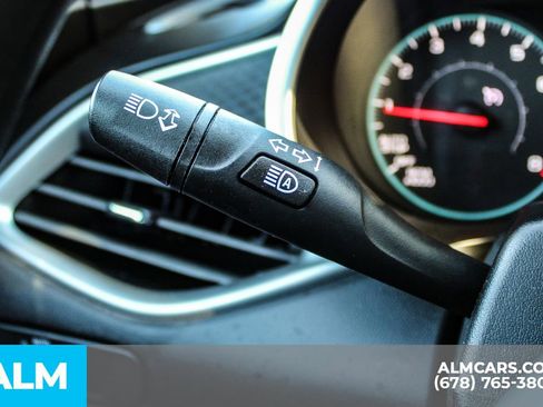 Used 2023 Chevrolet Malibu LT image 23