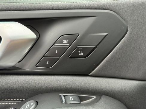 New 2026 BMW X5 M60i image 11