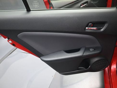 Certified 2019 Toyota Prius XLE AWD/4WD image 27
