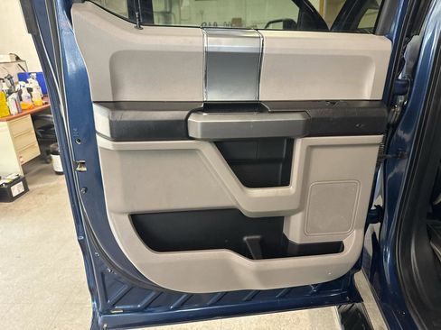 Used 2016 Ford F150 XLT w/ Equipment Group 301A Mid image 38