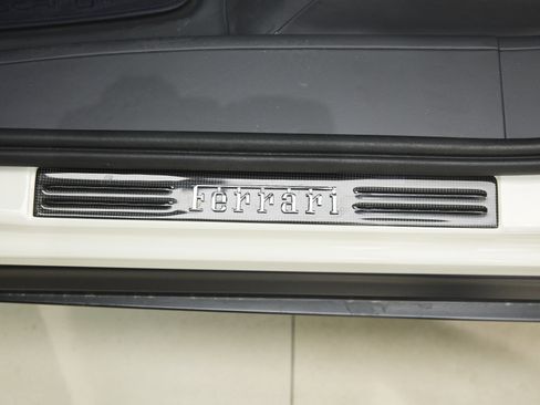 Used 2023 Ferrari Purosangue AWD/4WD image 12