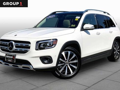 Certified 2022 Mercedes-Benz GLB 250 4MATIC image 1