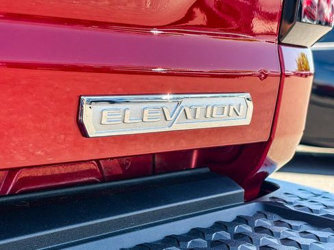Used 2025 GMC Canyon Elevation w/ Convenience Package AWD/4WD image 10