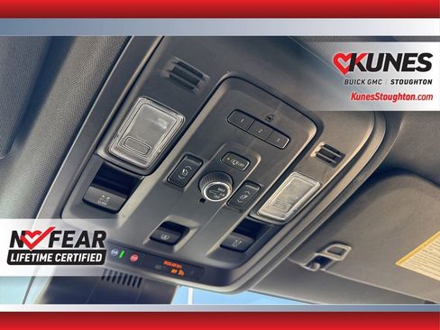 Used 2023 GMC Yukon XL SLT w/ SLT Premium Package image 38