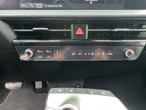 Used 2023 Kia EV6 Wind RWD image 16